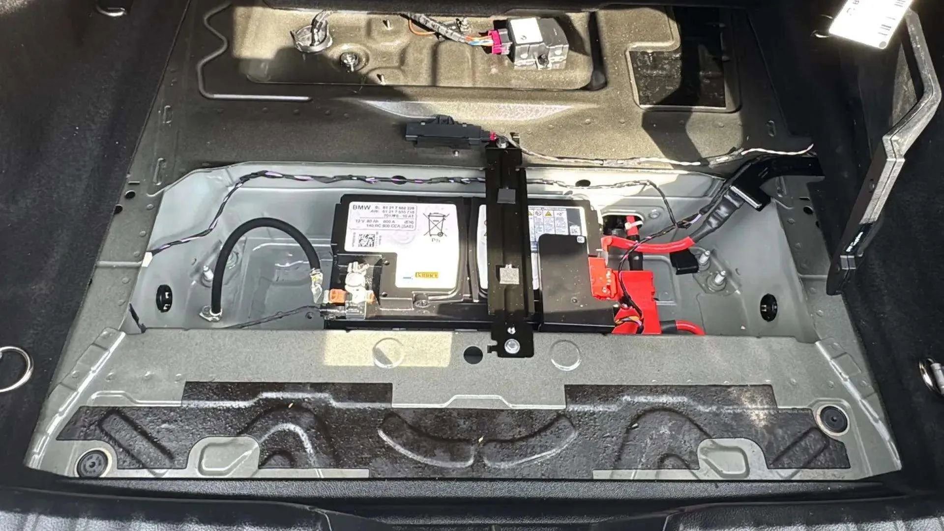 Used 2022 BMW Z4 sDrive30i w/ M Sport Package image 25