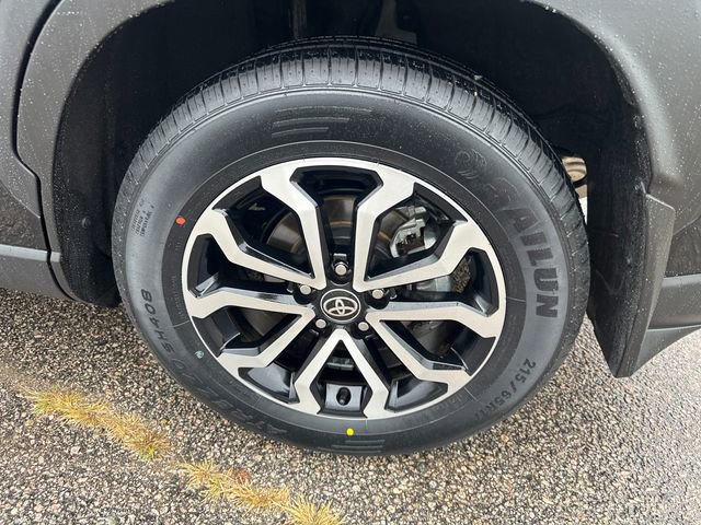 Certified 2024 Toyota Corolla Cross SE image 21