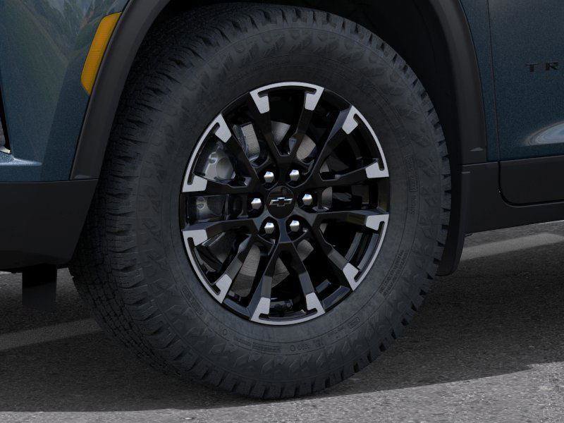 New 2026 Chevrolet Traverse Z71 w/ Driver Confidence Package AWD/4WD image 9