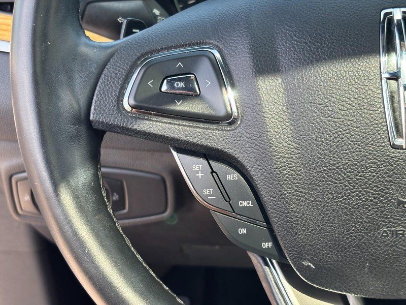 Used 2015 Lincoln MKC FWD w/ Equipment Group 101A Select image 17