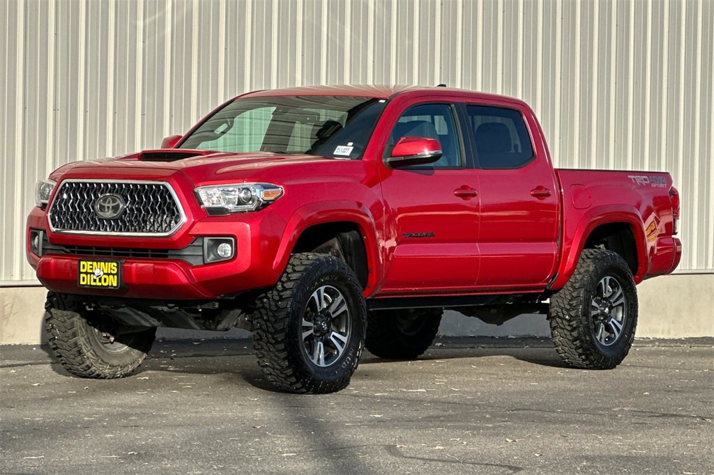 Used 2019 Toyota Tacoma TRD Sport image 9