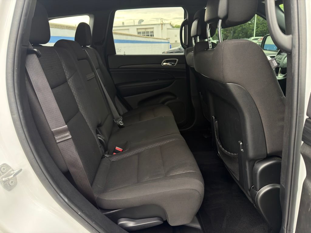 Used 2021 Jeep Grand Cherokee Laredo AWD/4WD image 21