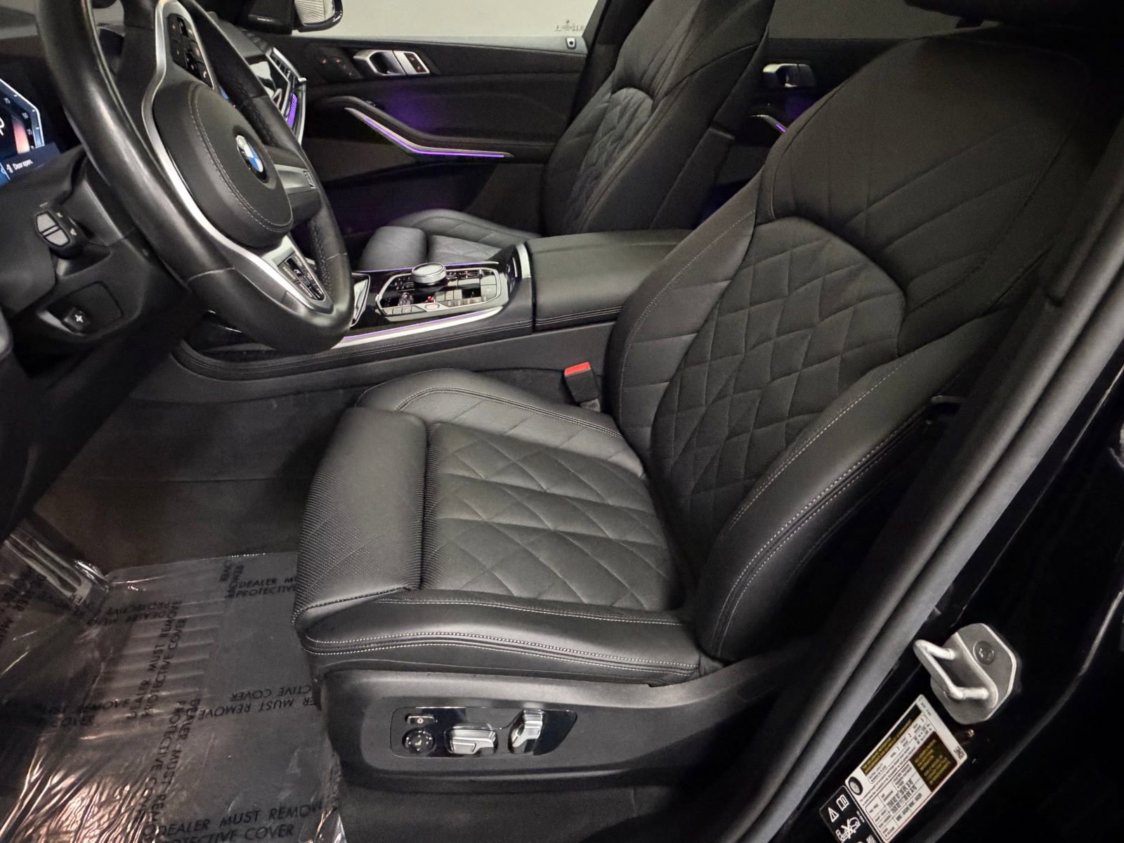 Used 2025 BMW X7 xDrive40i w/ Executive Package image 23