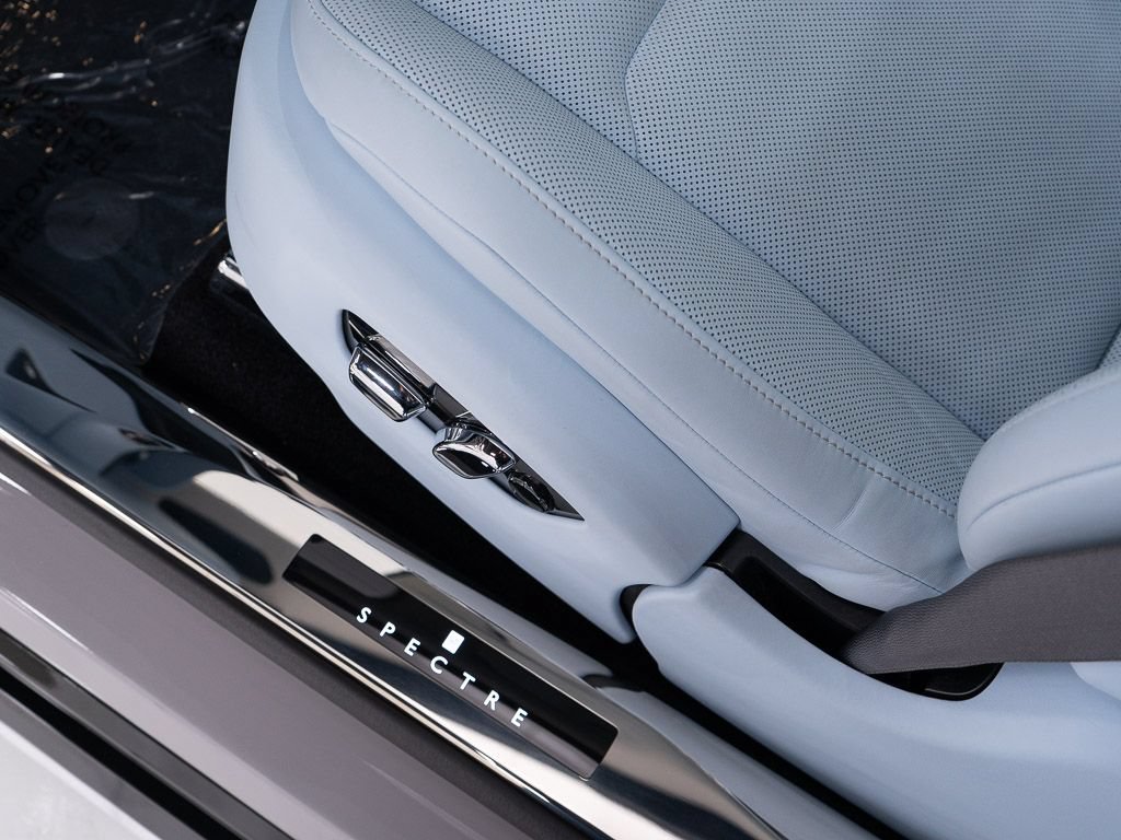 Certified 2024 Rolls-Royce Spectre w/ Spectre Launch Package AWD/4WD image 12