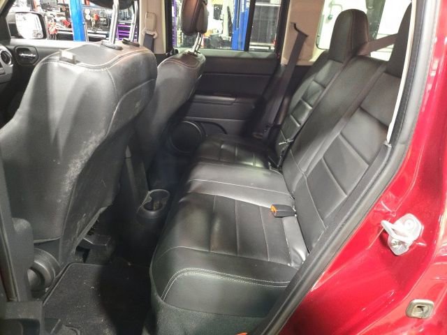 Used 2016 Jeep Patriot High Altitude image 12