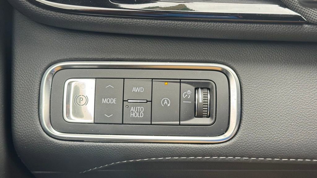 Used 2026 Buick Enclave Preferred w/ LPO, Floor Liner Package image 23