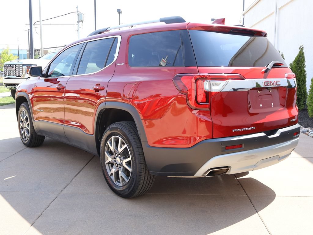 Certified 2023 GMC Acadia SLE w/ Driver Convenience Package AWD/4WD image 4