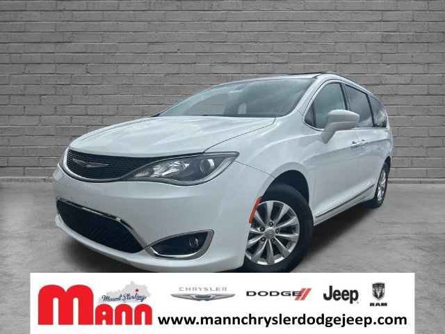Used 2017 Chrysler Pacifica Touring-L