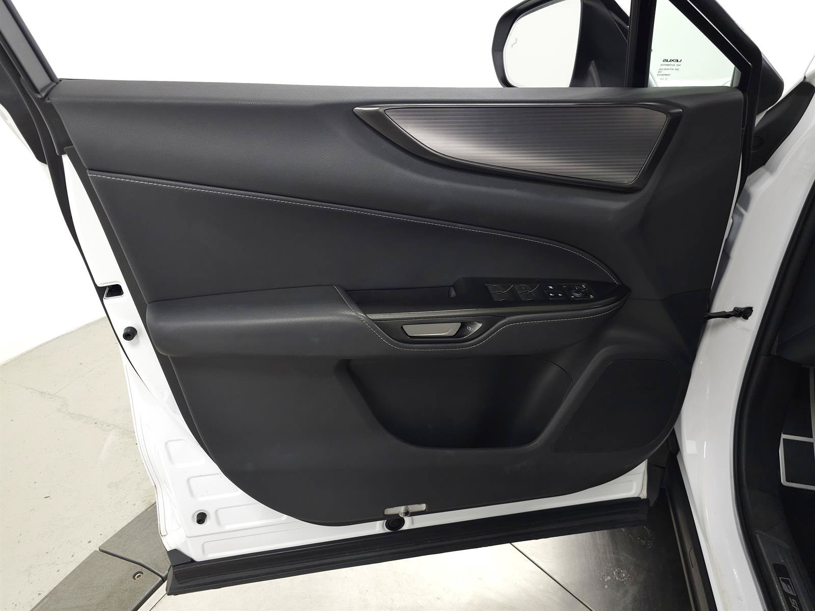 Certified 2023 Lexus NX 350 F Sport AWD/4WD image 13