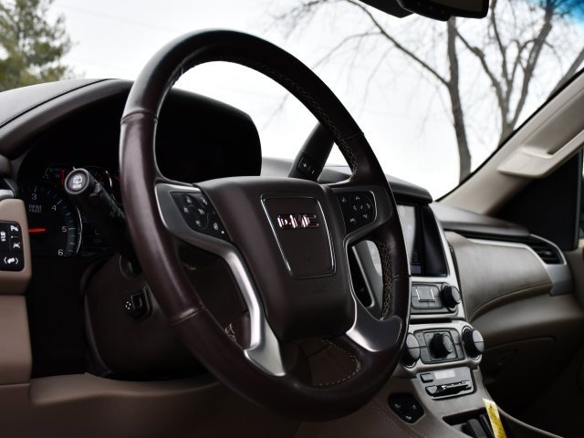 Used 2019 GMC Yukon XL SLT w/ Open Road Package image 13