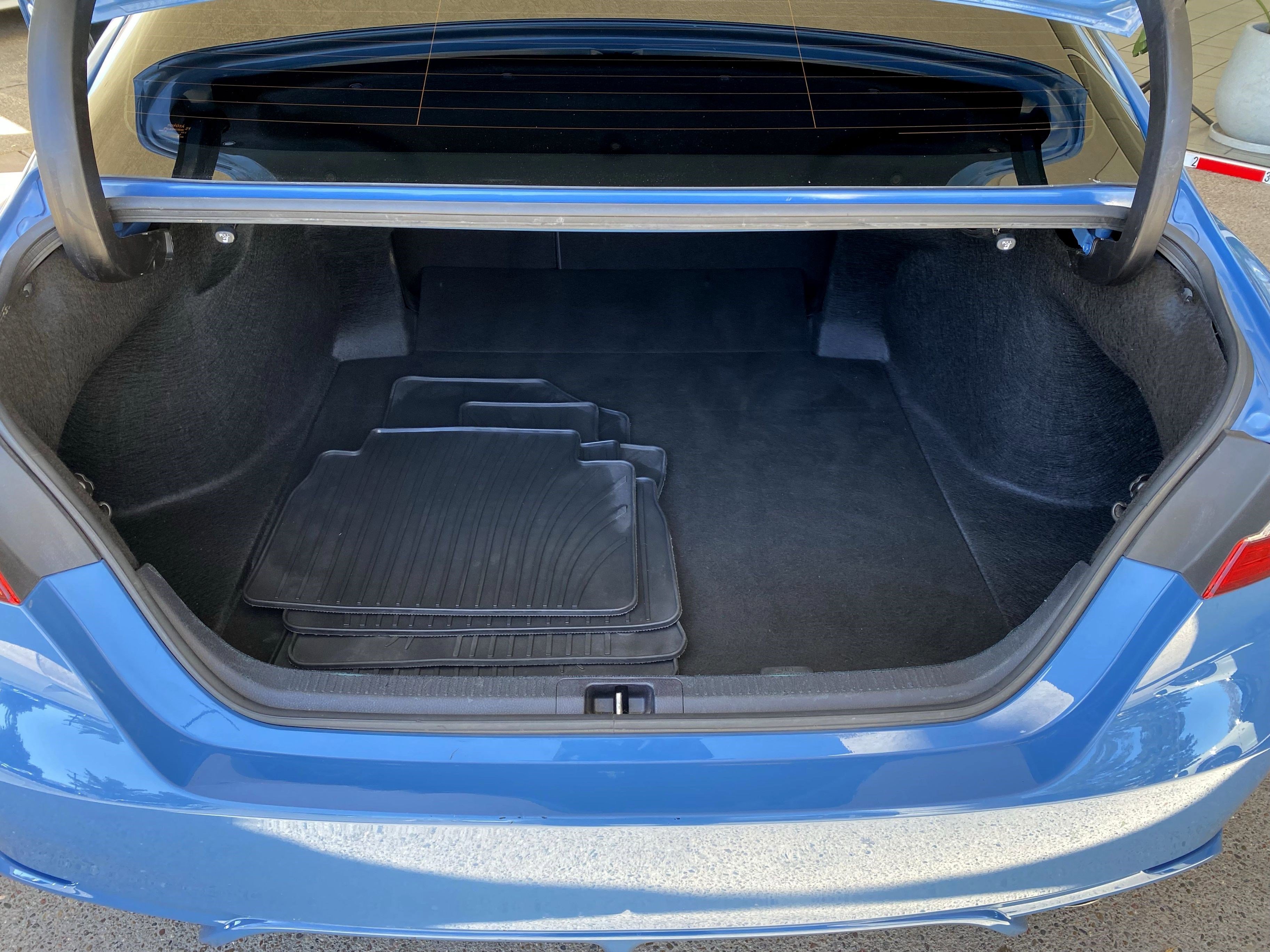 Used 2023 Toyota Camry SE image 11