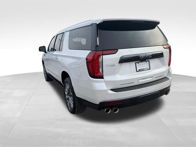 Used 2024 GMC Yukon XL Denali Ultimate image 11