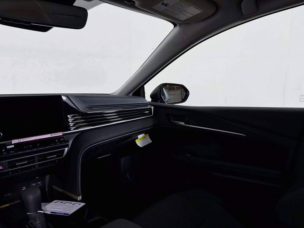 New 2026 Toyota Camry LE AWD/4WD image 19