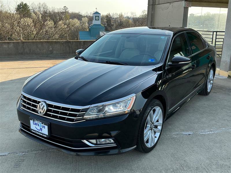 Used 2016 Volkswagen Passat 1.8T w/ Lighting Package image 10