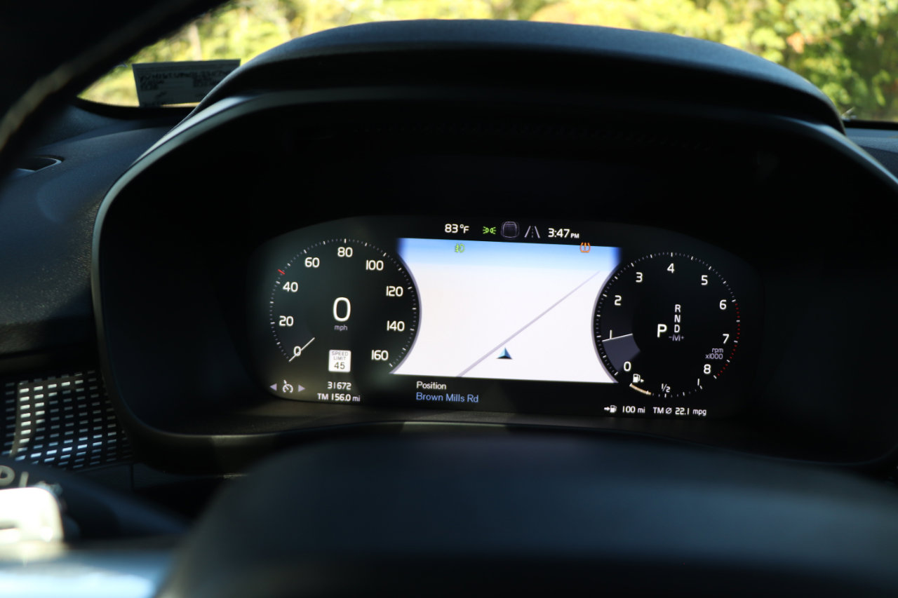 Used 2020 Volvo XC40 T5 R-Design image 16