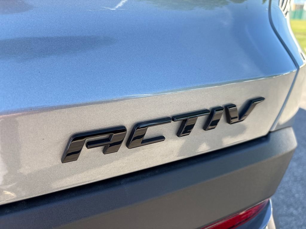 Certified 2026 Chevrolet Equinox ACTIV AWD/4WD image 11