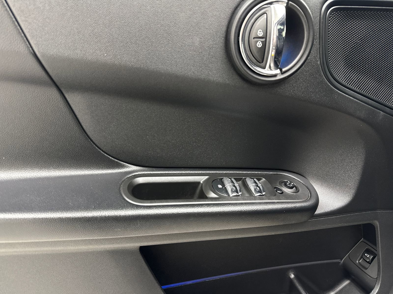 Used 2020 MINI Cooper Countryman image 35