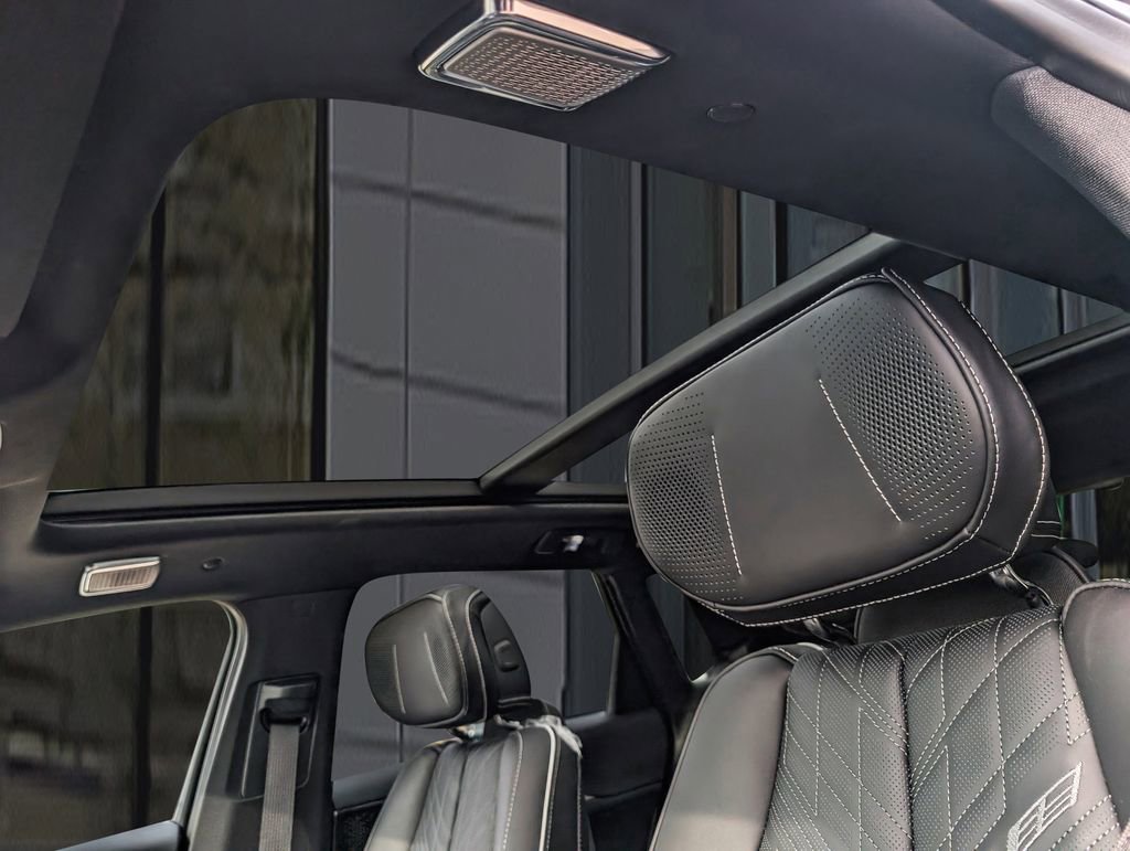New 2026 Cadillac Lyriq V AWD/4WD image 13