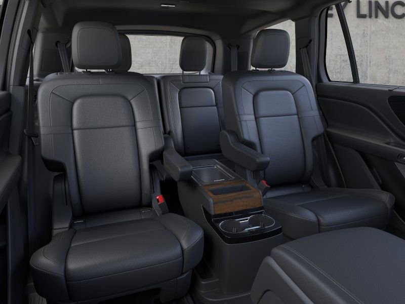 New 2026 Lincoln Aviator Reserve image 11