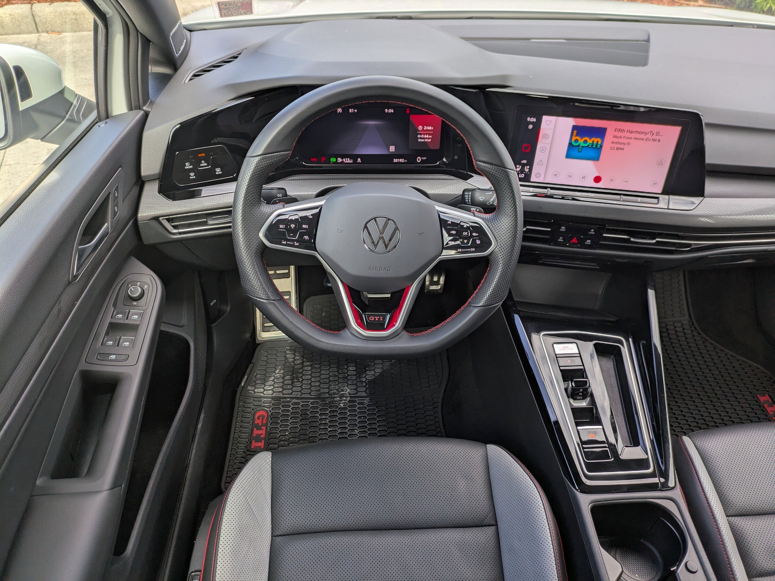 Certified 2023 Volkswagen GTI SE FWD image 16