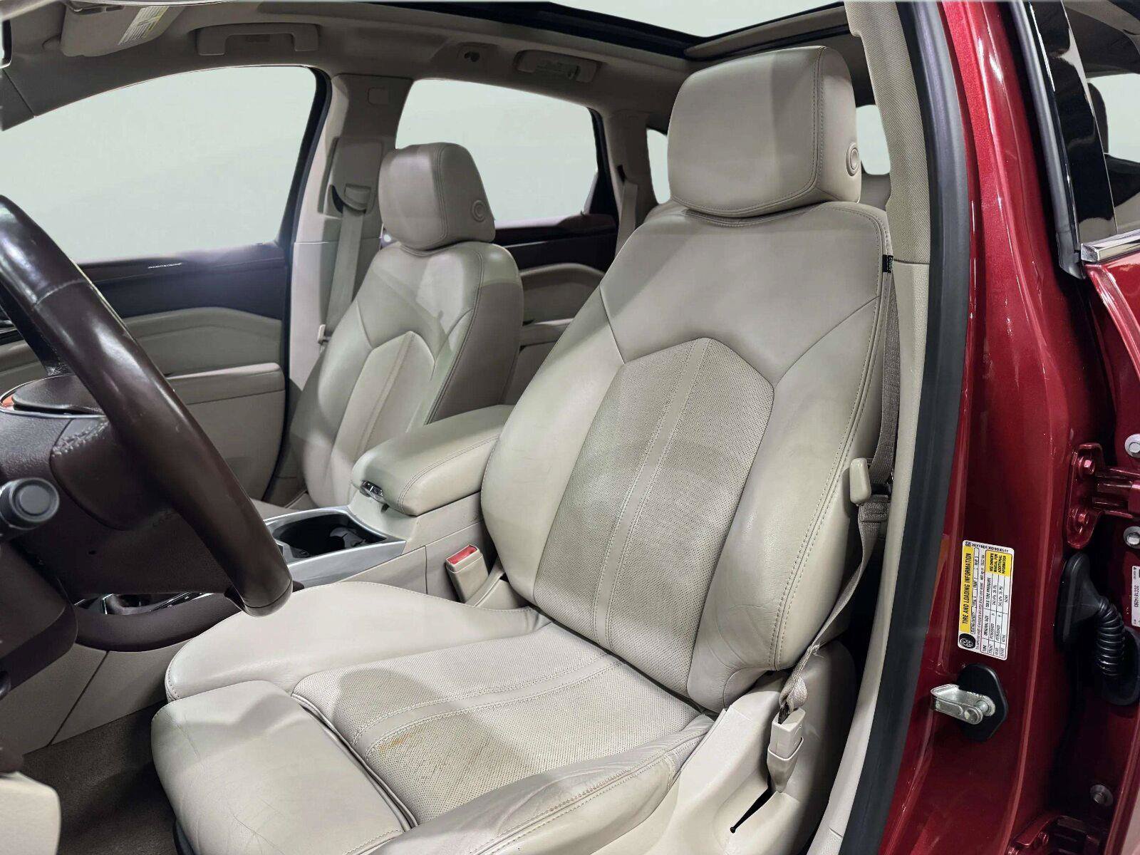 Used 2013 Cadillac SRX Performance FWD image 28