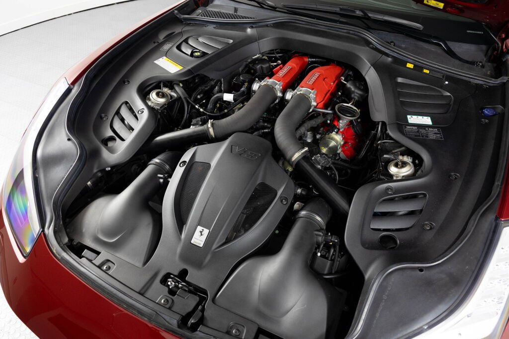 Certified 2019 Ferrari GTC4Lusso T RWD image 64