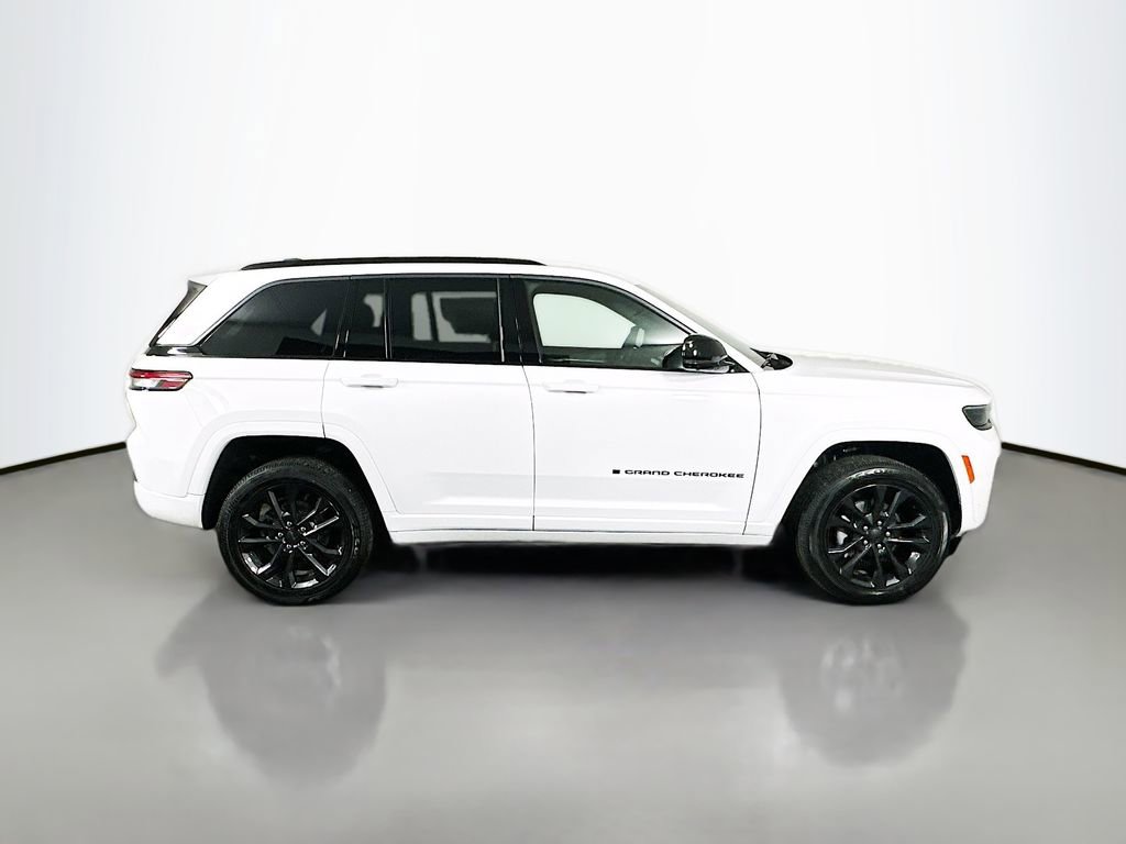 New 2026 Jeep Grand Cherokee Limited Reserve image 8
