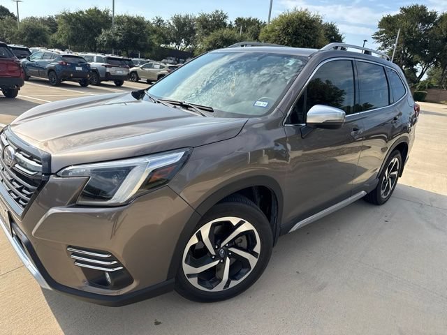 Used 2023 Subaru Forester Touring w/ Popular Package #2 AWD/4WD image 7