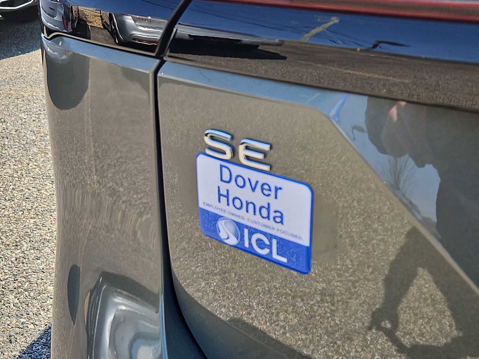 Used 2024 Volkswagen Atlas Peak Edition SE AWD/4WD image 8