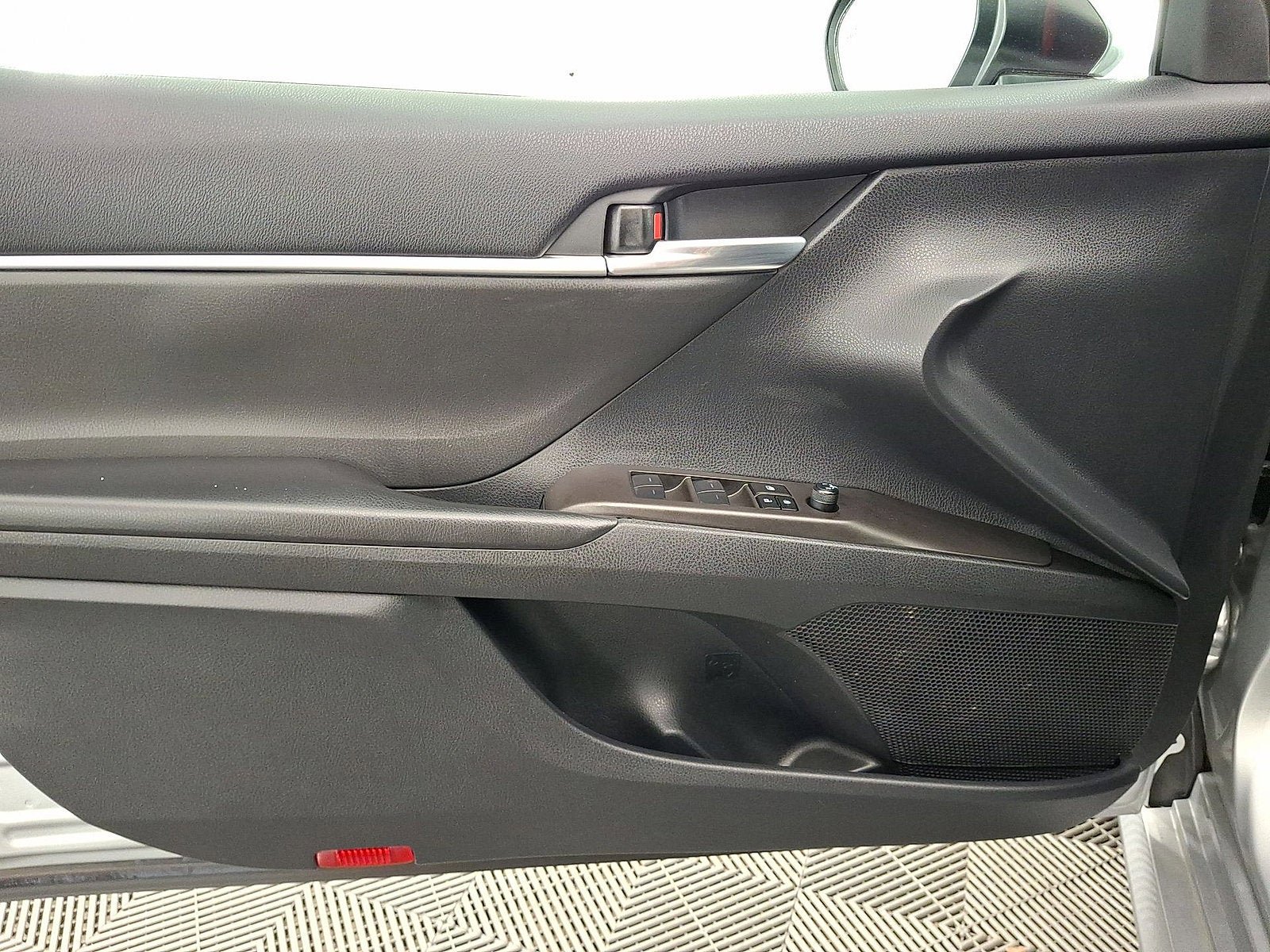 Certified 2023 Toyota Camry LE FWD image 10
