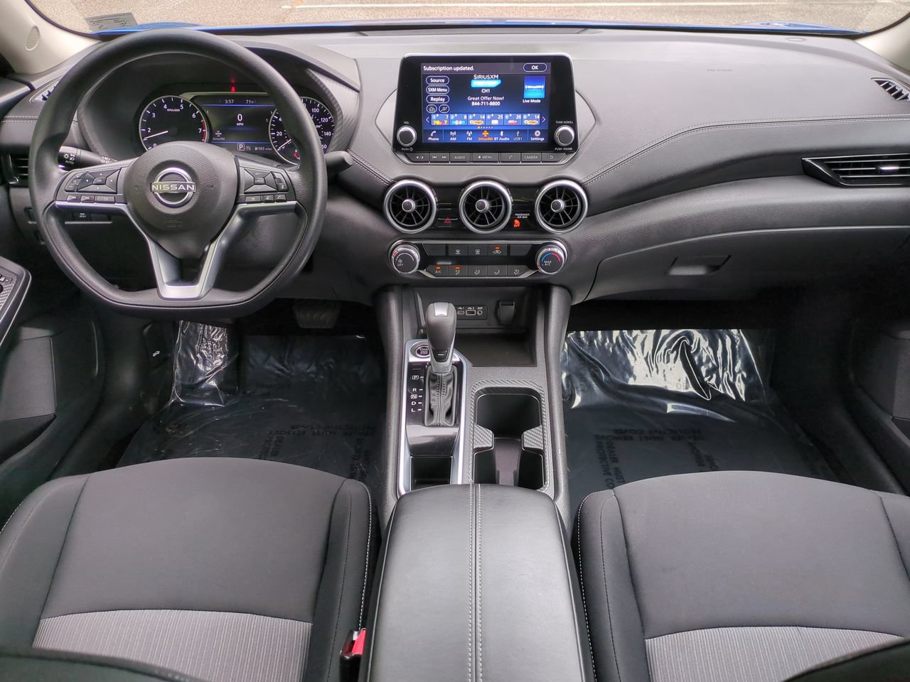 Used 2025 Nissan Sentra SV FWD image 14