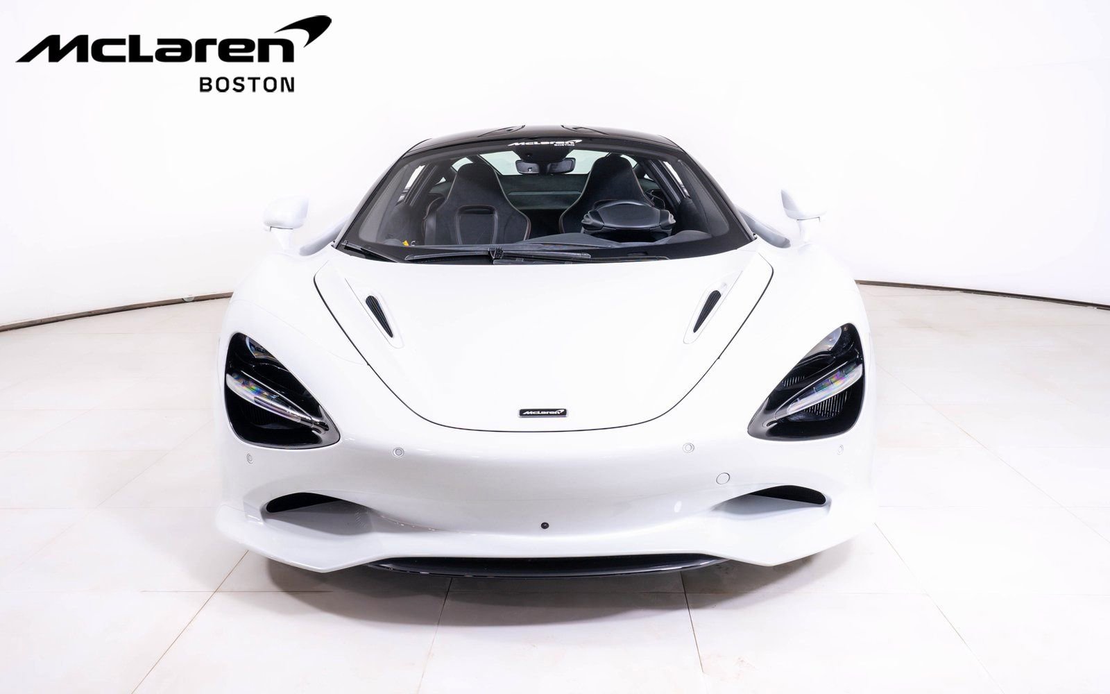 Used 2025 McLaren 750S image 8