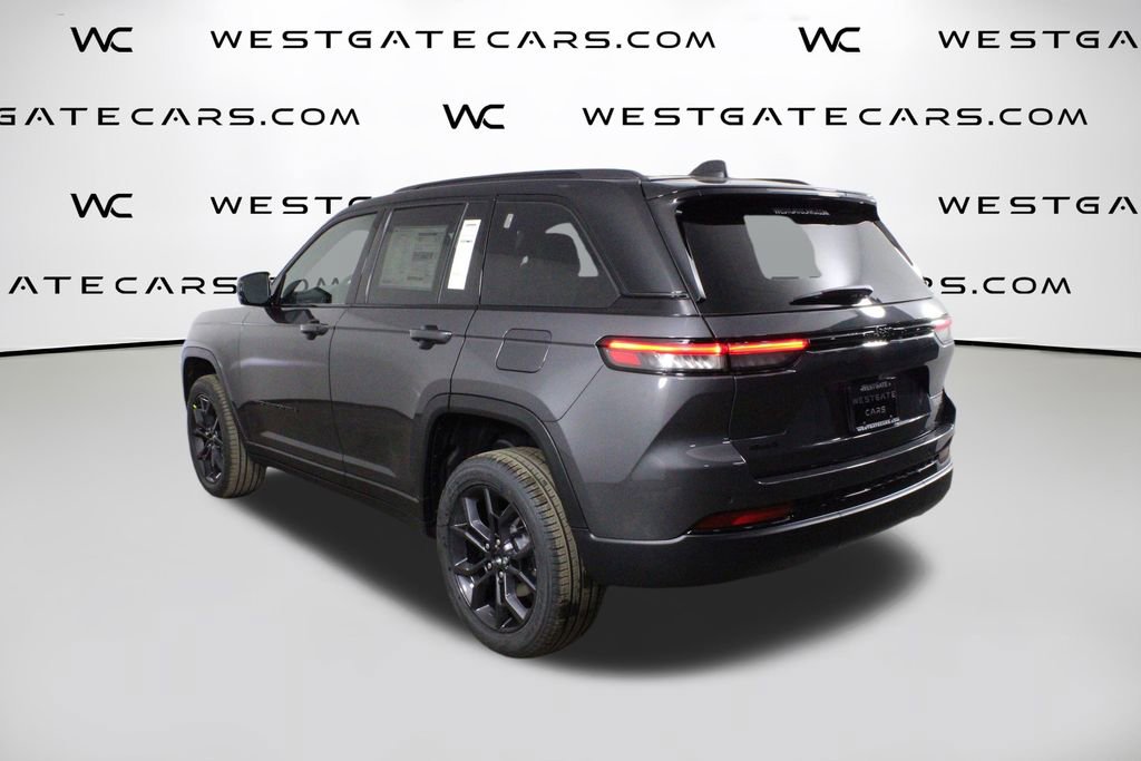 New 2025 Jeep Grand Cherokee Limited image 5