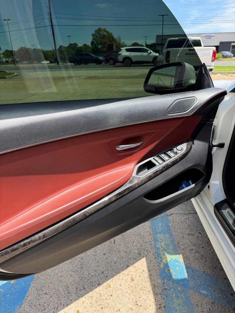 Used 2012 BMW 650i Convertible image 7