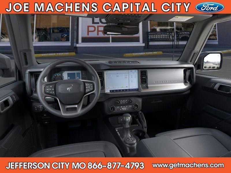 New 2025 Ford Bronco Badlands image 10