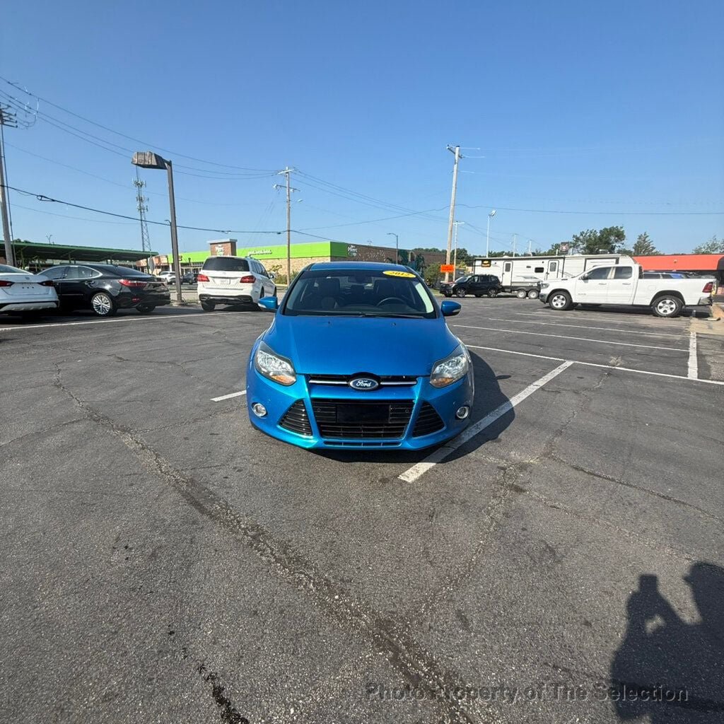 Used 2012 Ford Focus Titanium FWD image 4