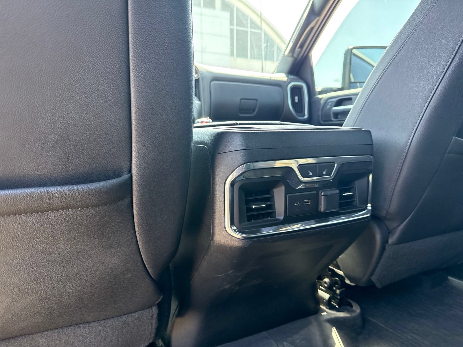 Used 2023 GMC Sierra 3500 AT4 w/ AT4 Premium Plus Package AWD/4WD image 16