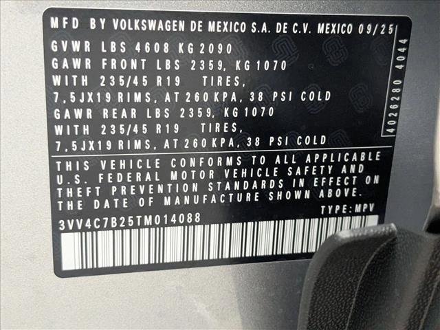 New 2026 Volkswagen Taos SEL image 20