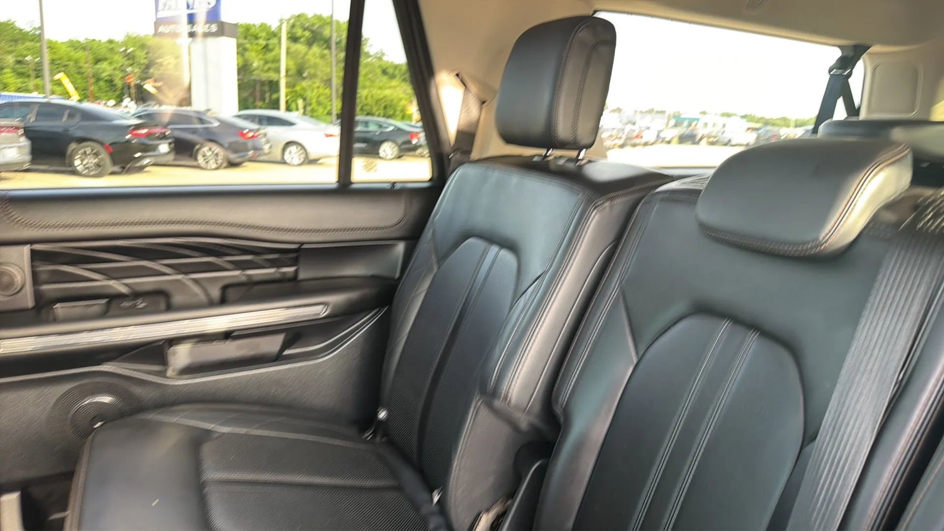 Used 2020 Ford Expedition Max Platinum AWD/4WD image 49