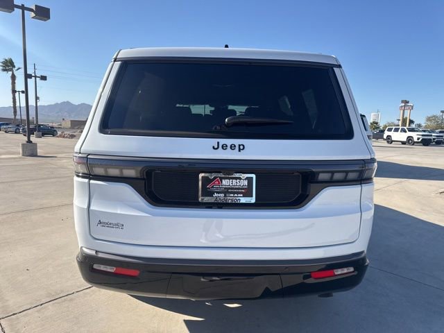 New 2026 Jeep Grand Wagoneer Summit w/ Premium Group III image 4