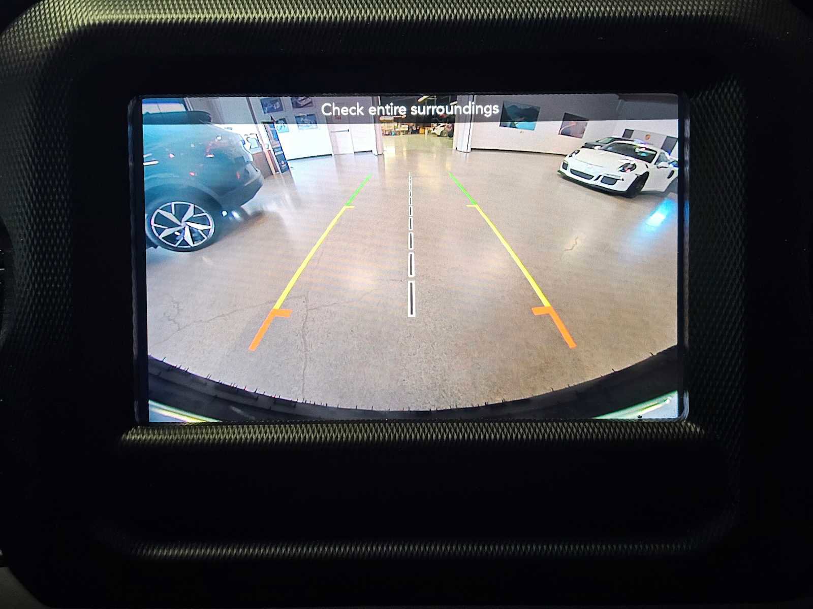 Used 2018 Jeep Wrangler Unlimited Sahara w/ Cold Weather Group image 23