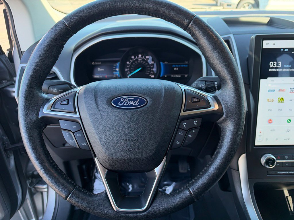 Used 2021 Ford Edge SEL w/ Convenience Package AWD/4WD image 17