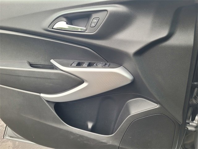 Used 2024 Chevrolet Trax RS w/ Driver Confidence Package image 12