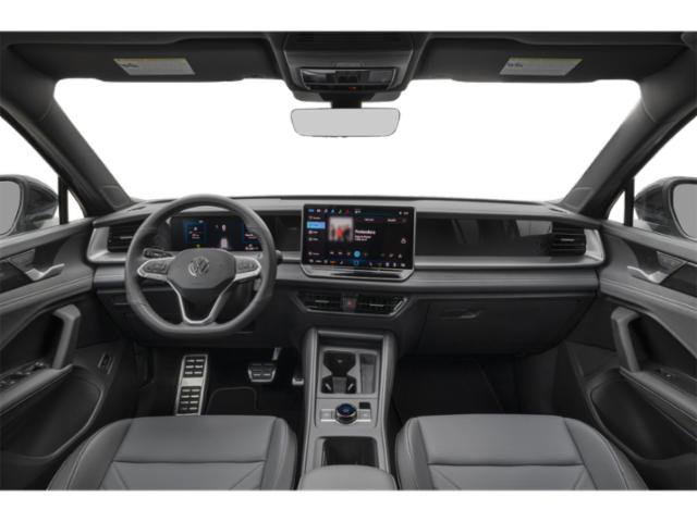 New 2026 Volkswagen Tiguan SE R-Line AWD/4WD image 5