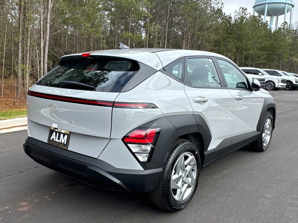New 2026 Hyundai Kona SE image 5