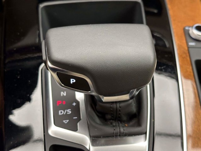 Certified 2023 Audi Q5 2.0T Premium w/ Convenience Package AWD/4WD image 26