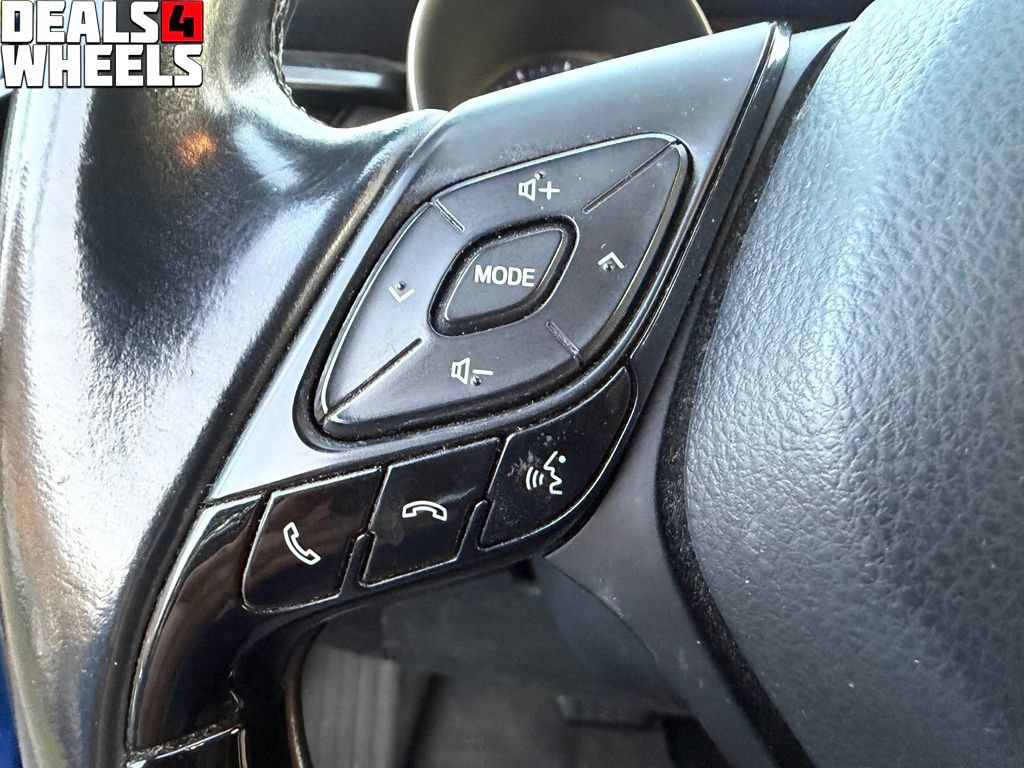Used 2018 Toyota C-HR XLE FWD image 15