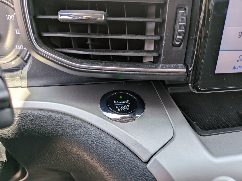 Used 2021 Ford Explorer XLT w/ Equipment Group 202A image 24