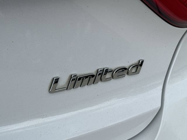 Used 2015 Hyundai Sonata Limited FWD image 13