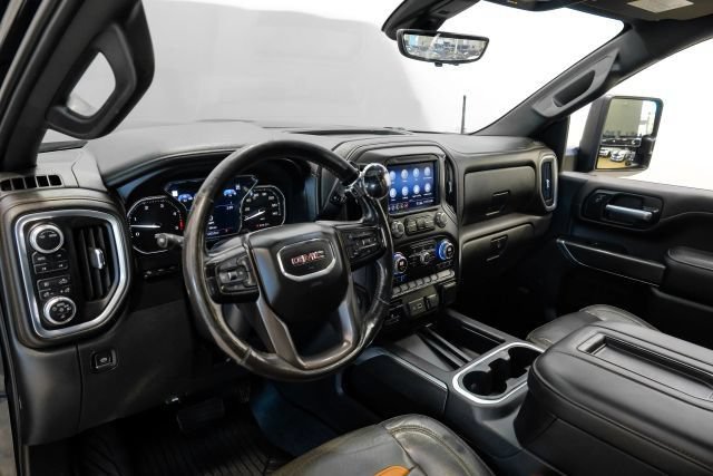 Used 2020 GMC Sierra 2500 AT4 w/ AT4 Premium Package AWD/4WD image 4